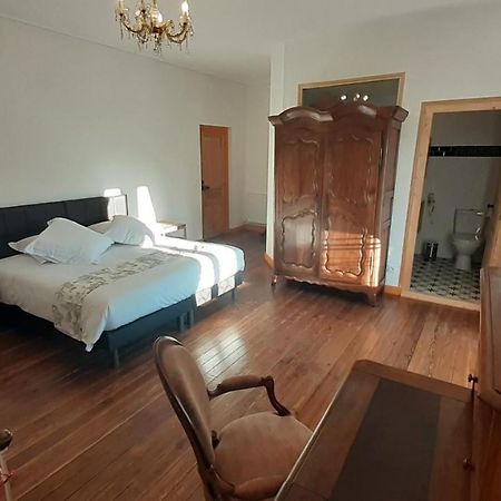 Auberge De Saint Jean Ploumilliau Екстериор снимка