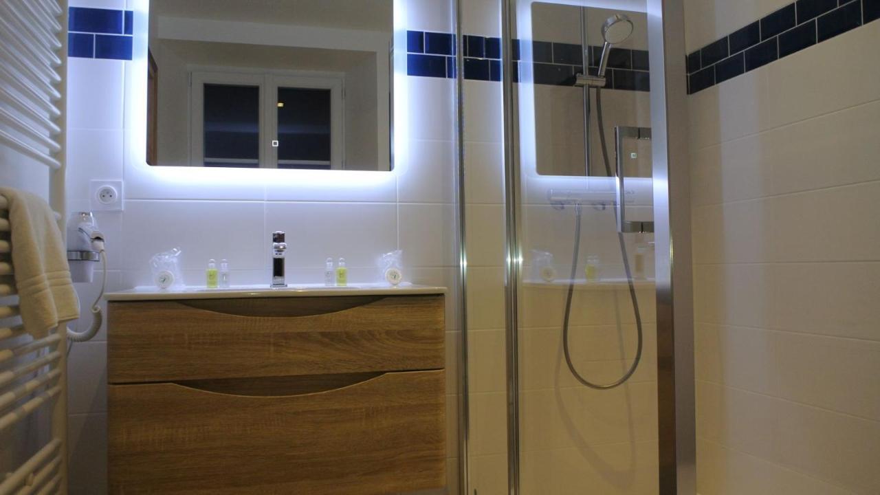 Auberge De Saint Jean Ploumilliau Екстериор снимка