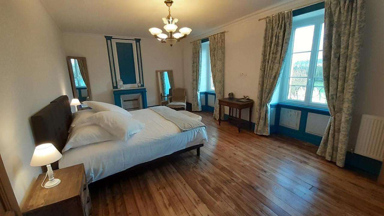Auberge De Saint Jean Ploumilliau Екстериор снимка